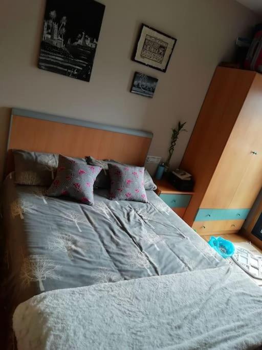 Habitacion En Piso Compartido Cerca De Playa De Samil Виго Экстерьер фото